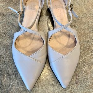 Nude Hispanitas flats